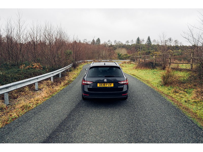 Skoda 2.0 TDI SE L Executive Estate 5dr Diesel DSG Euro 6 (s/s) (150 ps)