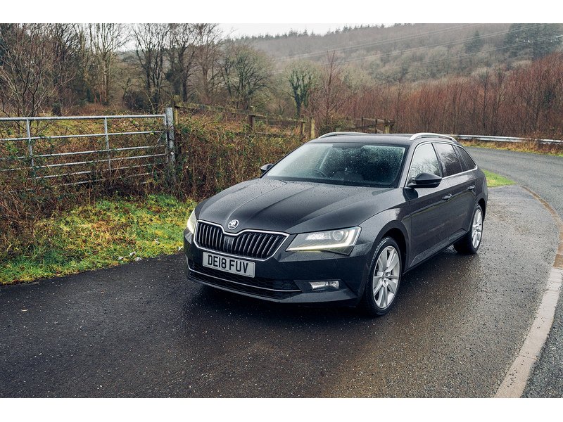 Skoda 2.0 TDI SE L Executive Estate 5dr Diesel DSG Euro 6 (s/s) (150 ps)
