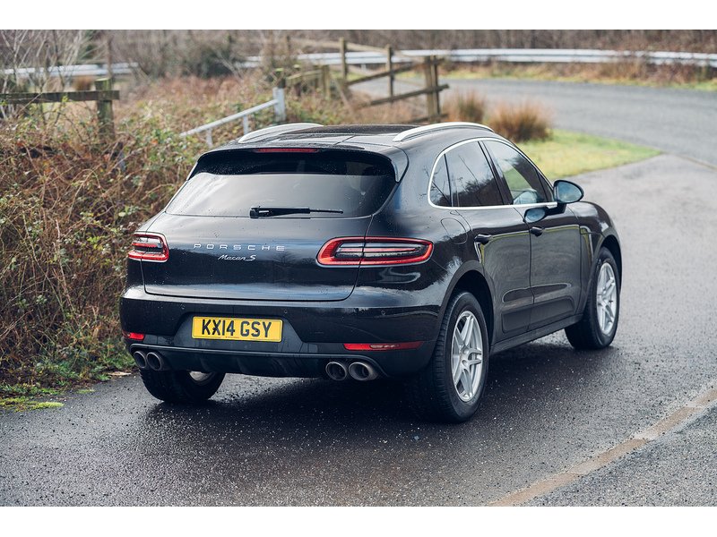 Porsche 3.0 TD V6 S SUV 5dr Diesel PDK 4WD Euro 6 (s/s) (258 ps)