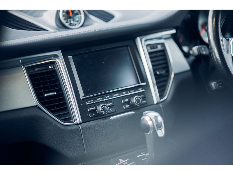 Porsche 3.0 TD V6 S SUV 5dr Diesel PDK 4WD Euro 6 (s/s) (258 ps)