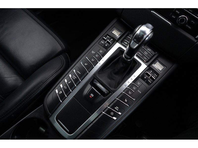 Porsche 3.0 TD V6 S SUV 5dr Diesel PDK 4WD Euro 6 (s/s) (258 ps)