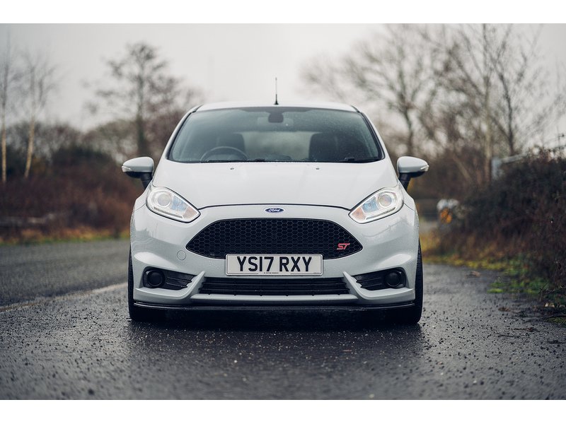 Ford 1.6T EcoBoost ST-200 Hatchback 3dr Petrol Manual Euro 6 (200 ps)
