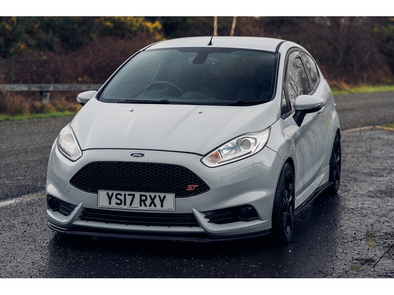 Ford 1.6T EcoBoost ST-200 Hatchback 3dr Petrol Manual Euro 6 (200 ps)