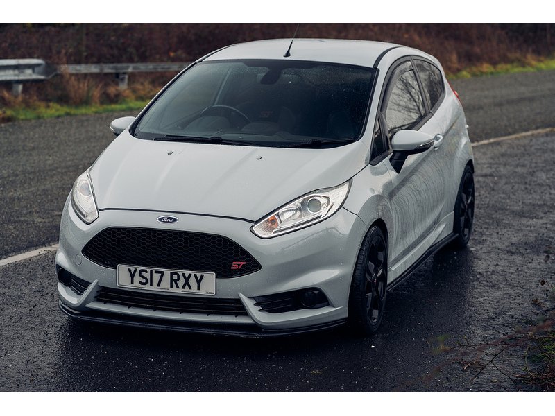 Ford 1.6T EcoBoost ST-200 Hatchback 3dr Petrol Manual Euro 6 (200 ps)