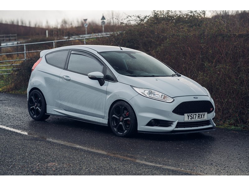 Ford 1.6T EcoBoost ST-200 Hatchback 3dr Petrol Manual Euro 6 (200 ps)