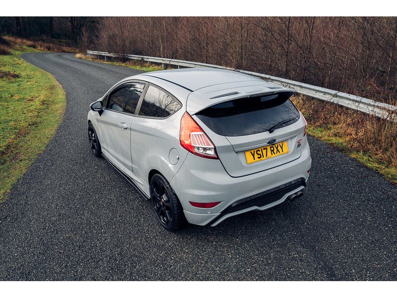 Ford 1.6T EcoBoost ST-200 Hatchback 3dr Petrol Manual Euro 6 (200 ps)