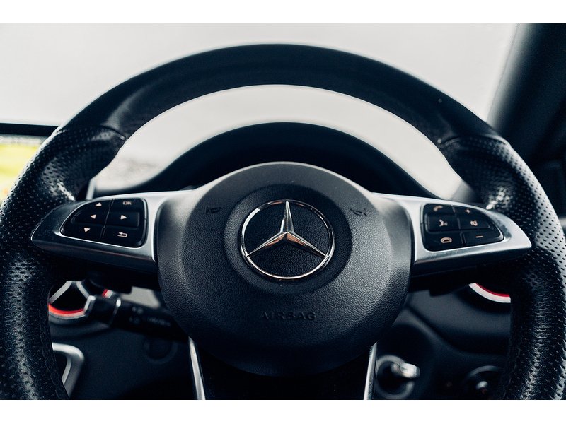 Mercedes-Benz 1.6 CLA180 AMG Line Edition Shooting Brake 5dr Petrol 7G-DCT Euro 6 (s/s) (122 ps)