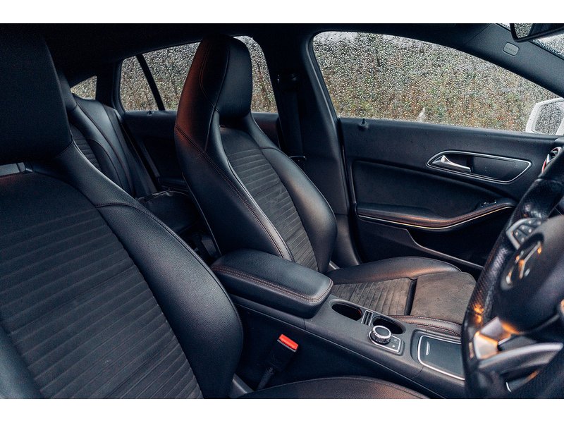 Mercedes-Benz 1.6 CLA180 AMG Line Edition Shooting Brake 5dr Petrol 7G-DCT Euro 6 (s/s) (122 ps)