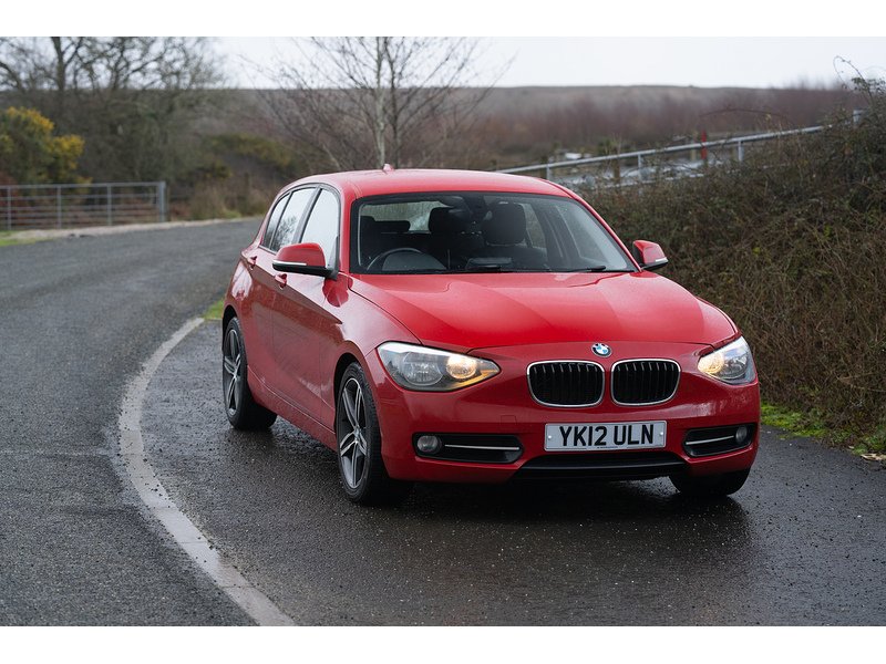 BMW 118d Sport Hatchback 2.0 Manual Diesel