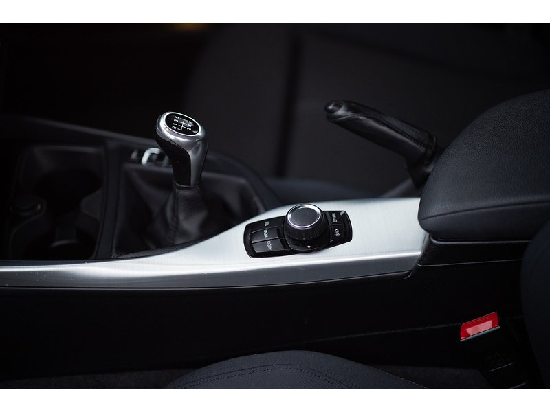 BMW 118d Sport Hatchback 2.0 Manual Diesel