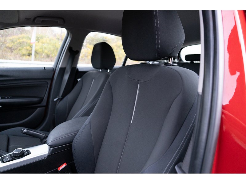 BMW 118d Sport Hatchback 2.0 Manual Diesel