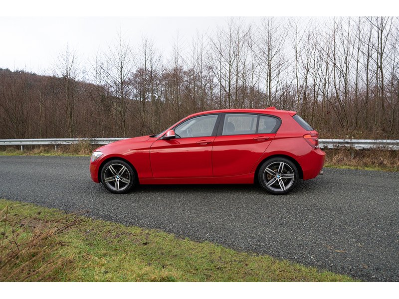 BMW 118d Sport Hatchback 2.0 Manual Diesel