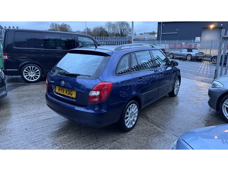 Skoda 1.2 TSI Elegance Estate 5dr Petrol Manual Euro 5 (86 ps)
