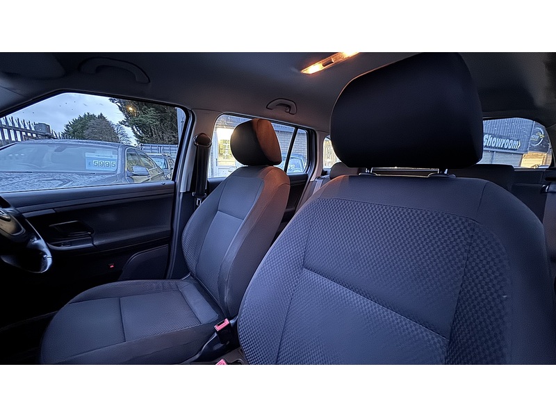 Skoda 1.2 TSI Elegance Estate 5dr Petrol Manual Euro 5 (86 ps)