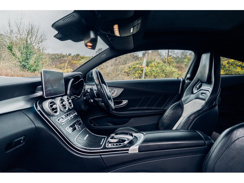 Mercedes-Benz 4.0 C63 V8 BiTurbo AMG (Premium) Coupe 2dr Petrol SpdS MCT Euro 6 (s/s) (476 ps)