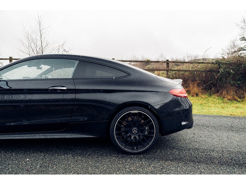 Mercedes-Benz 4.0 C63 V8 BiTurbo AMG (Premium) Coupe 2dr Petrol SpdS MCT Euro 6 (s/s) (476 ps)