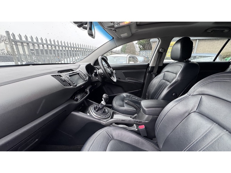 Kia 2.0 CRDi KX-3 SUV 5dr Diesel Manual AWD Euro 5 (134 bhp)