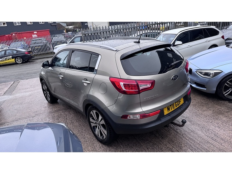 Kia 2.0 CRDi KX-3 SUV 5dr Diesel Manual AWD Euro 5 (134 bhp)