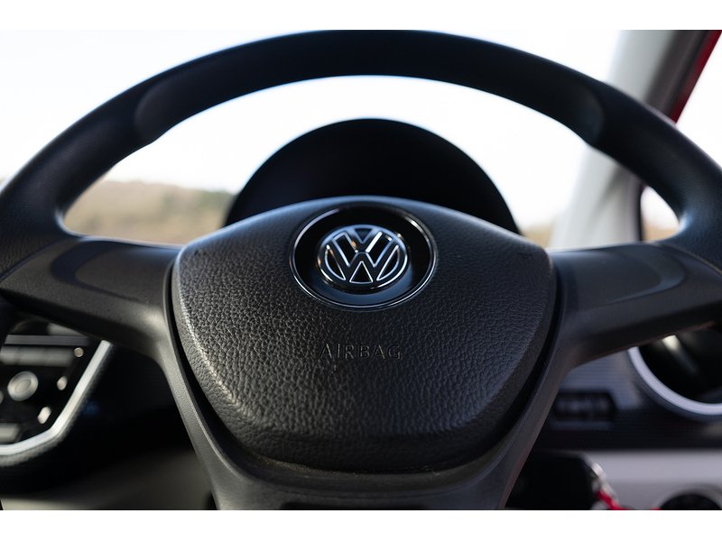 Volkswagen Move Up 1.0 Hatchback Petrol