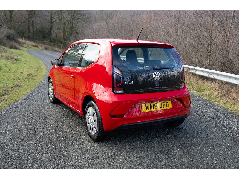Volkswagen Move Up 1.0 Hatchback Petrol