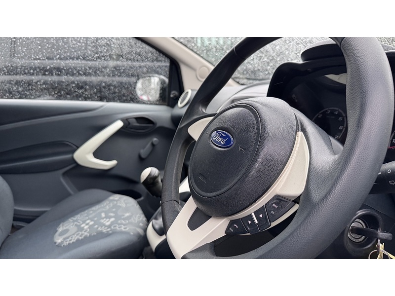 Ford 1.2 Studio Hatchback 3dr Petrol Manual Euro 5 (s/s) (69 ps)