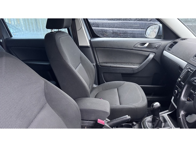 Skoda 2.0 TDI SE SUV 5dr Diesel Manual Euro 5 (110 ps)