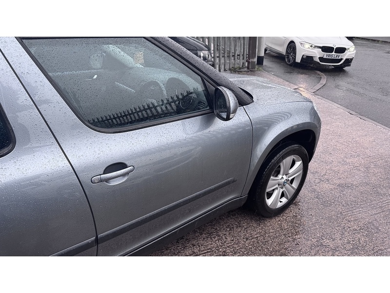 Skoda 2.0 TDI SE SUV 5dr Diesel Manual Euro 5 (110 ps)