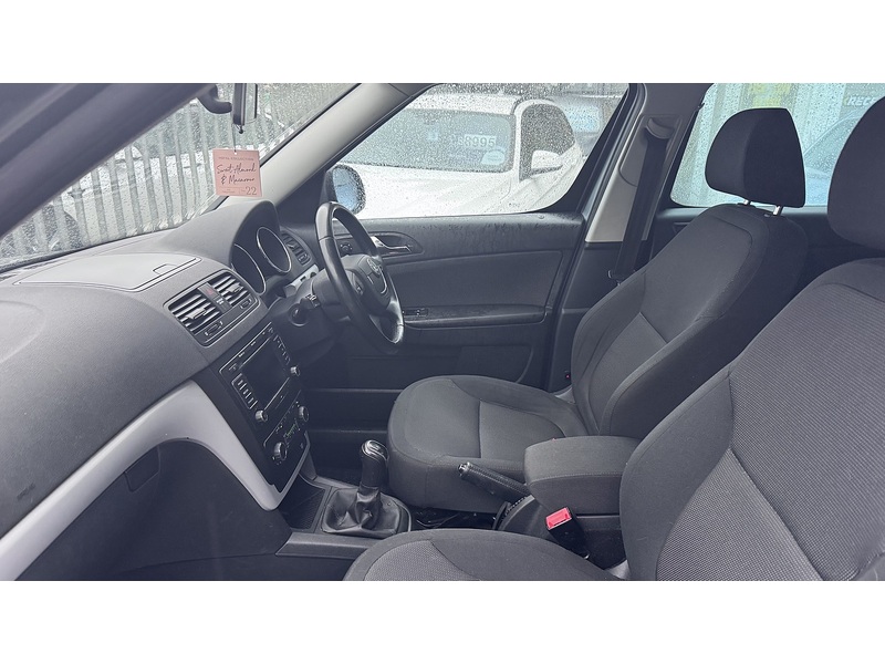 Skoda 2.0 TDI SE SUV 5dr Diesel Manual Euro 5 (110 ps)