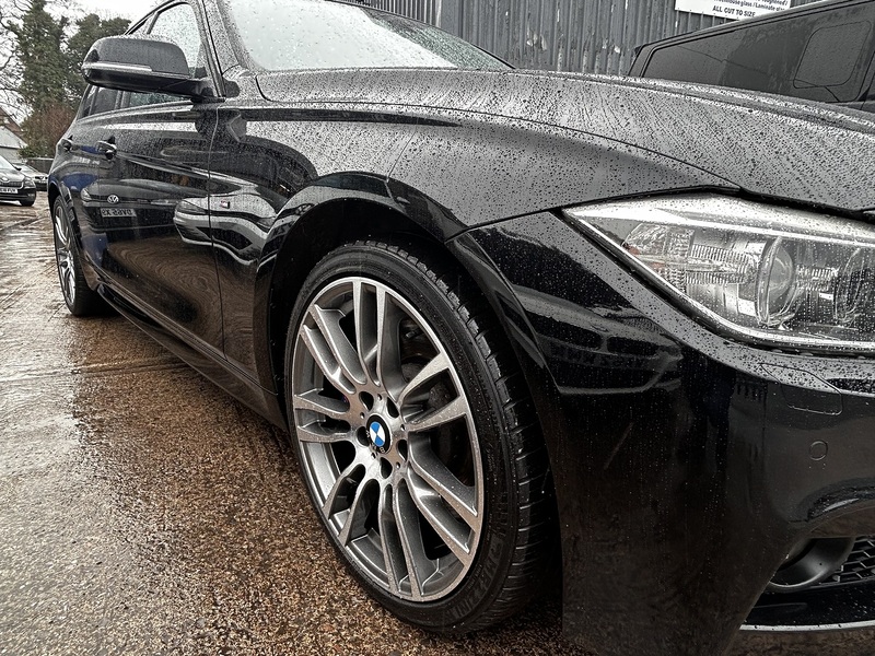 BMW 3.0 335d M Sport Saloon 4dr Diesel Auto xDrive Euro 6 (s/s) (313 ps)