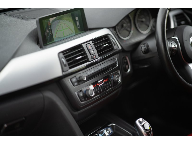 BMW 3.0 335d M Sport Saloon 4dr Diesel Auto xDrive Euro 6 (s/s) (313 ps)