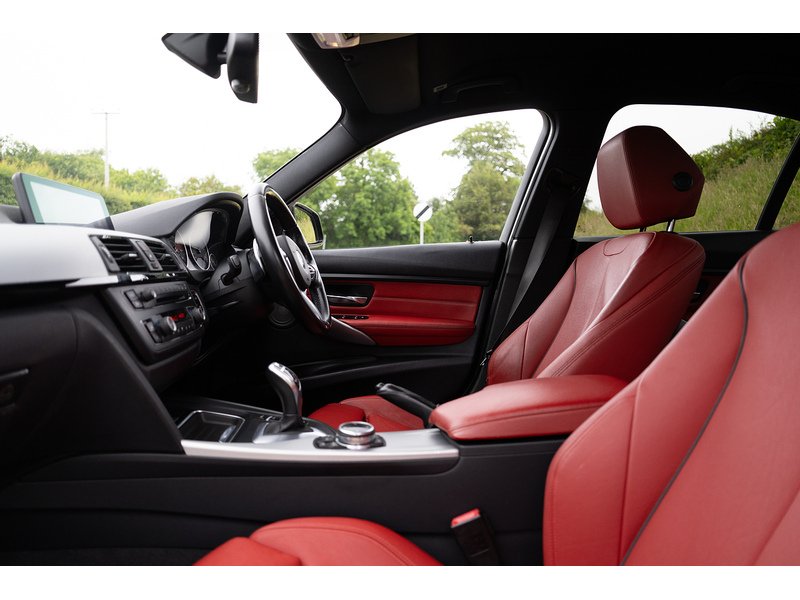 BMW 3.0 335d M Sport Saloon 4dr Diesel Auto xDrive Euro 6 (s/s) (313 ps)