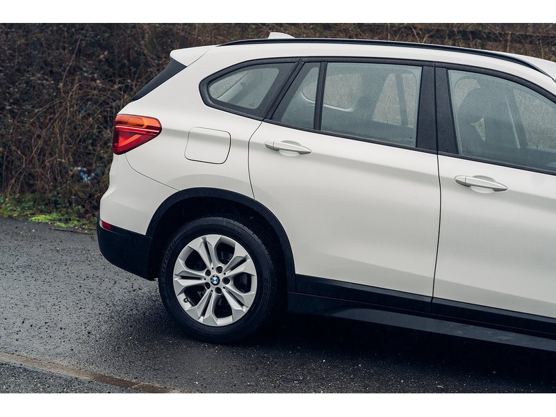 BMW 2.0 18d SE SUV 5dr Diesel Manual sDrive Euro 6 (s/s) (150 ps)