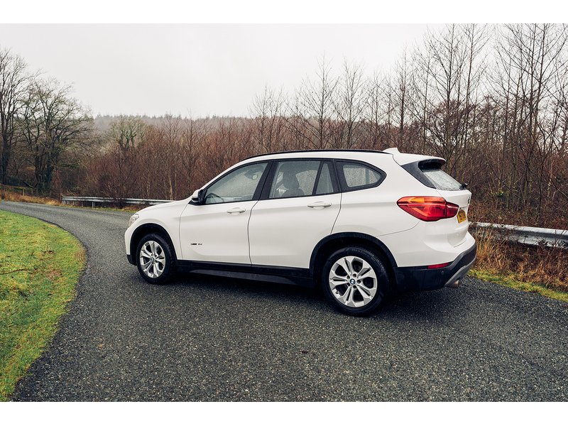 BMW 2.0 18d SE SUV 5dr Diesel Manual sDrive Euro 6 (s/s) (150 ps)