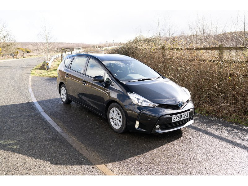 Toyota 1.8 VVT-h Icon MPV 5dr Petrol Hybrid CVT Euro 6 (s/s) (136 ps)