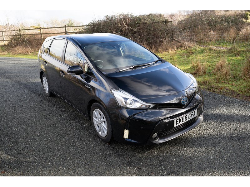 Toyota 1.8 VVT-h Icon MPV 5dr Petrol Hybrid CVT Euro 6 (s/s) (136 ps)