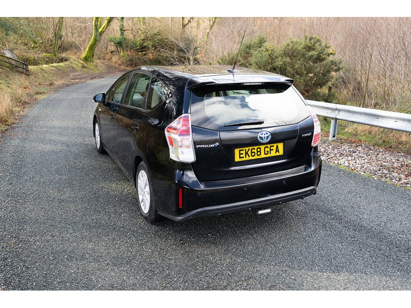 Toyota 1.8 VVT-h Icon MPV 5dr Petrol Hybrid CVT Euro 6 (s/s) (136 ps)