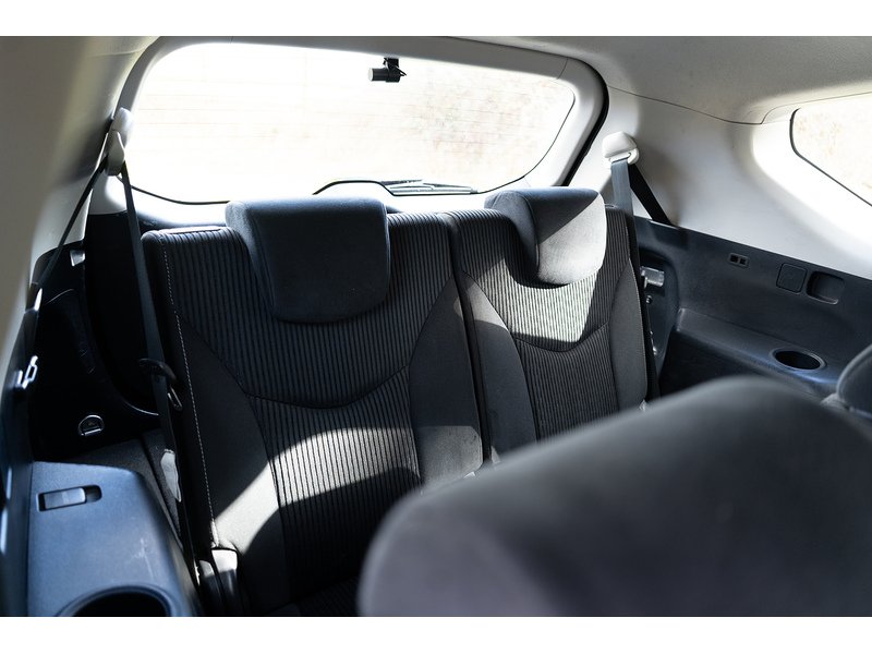 Toyota 1.8 VVT-h Icon MPV 5dr Petrol Hybrid CVT Euro 6 (s/s) (136 ps)