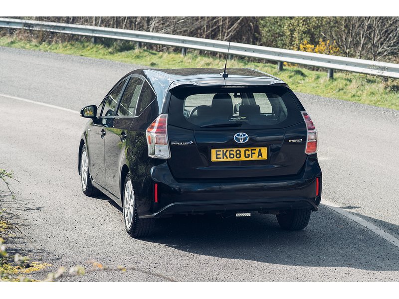 Toyota 1.8 VVT-h Icon MPV 5dr Petrol Hybrid CVT Euro 6 (s/s) (136 ps)