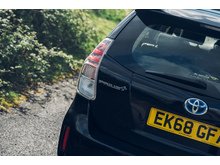 1.8 VVT-h Icon MPV 5dr Petrol Hybrid CVT Euro 6 (s/s) (136 ps)