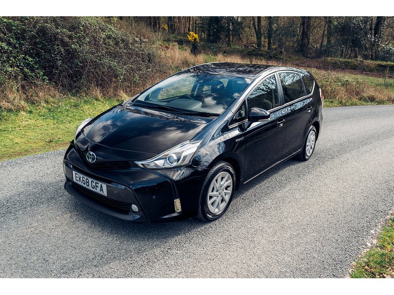 Toyota 1.8 VVT-h Icon MPV 5dr Petrol Hybrid CVT Euro 6 (s/s) (136 ps)