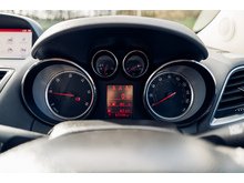 1.7 CDTi SE SUV 5dr Diesel Auto 2WD Euro 5 (130 ps)