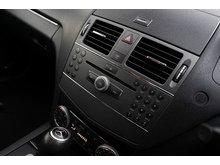 2.1 C220 CDI BlueEfficiency SE Saloon 4dr Diesel Manual Euro 5 (170 ps)