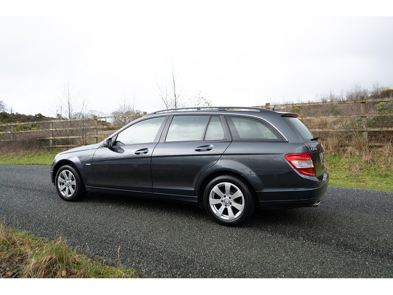 Mercedes-Benz 2.1 C220 CDI BlueEfficiency SE Saloon 4dr Diesel Manual Euro 5 (170 ps)