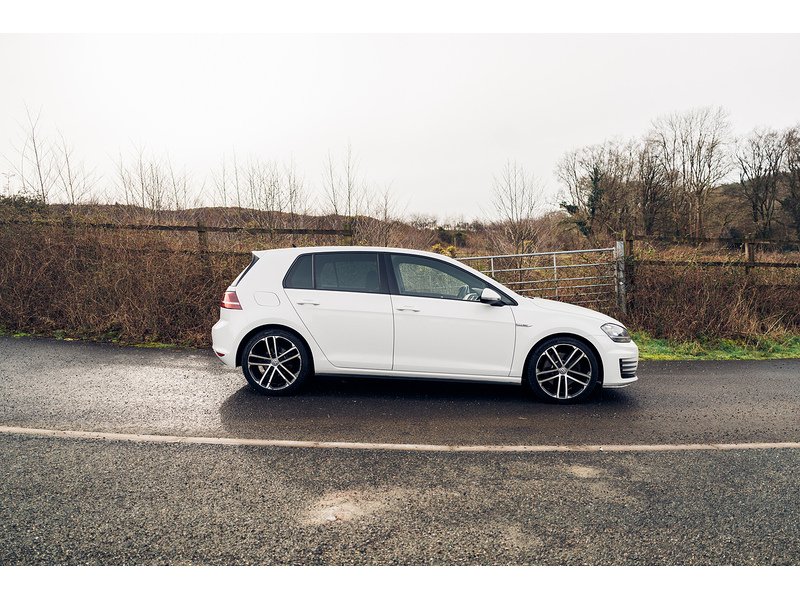 Volkswagen 2.0 TDI BlueMotion Tech GTD Hatchback 5dr Diesel Manual Euro 6 (s/s) (184 ps)