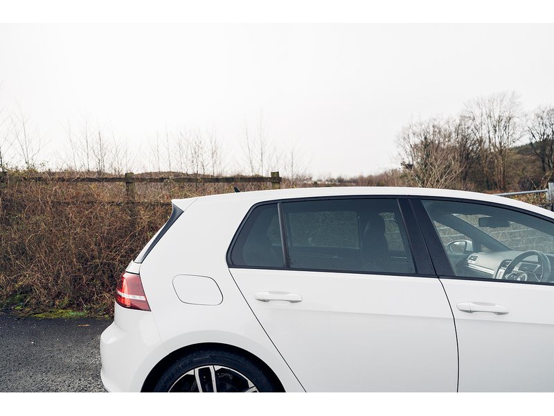 Volkswagen 2.0 TDI BlueMotion Tech GTD Hatchback 5dr Diesel Manual Euro 6 (s/s) (184 ps)