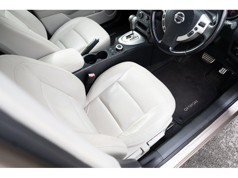 Nissan 2.0 dCi Tekna SUV 5dr Diesel Auto 4WD Euro 5 (150 ps)