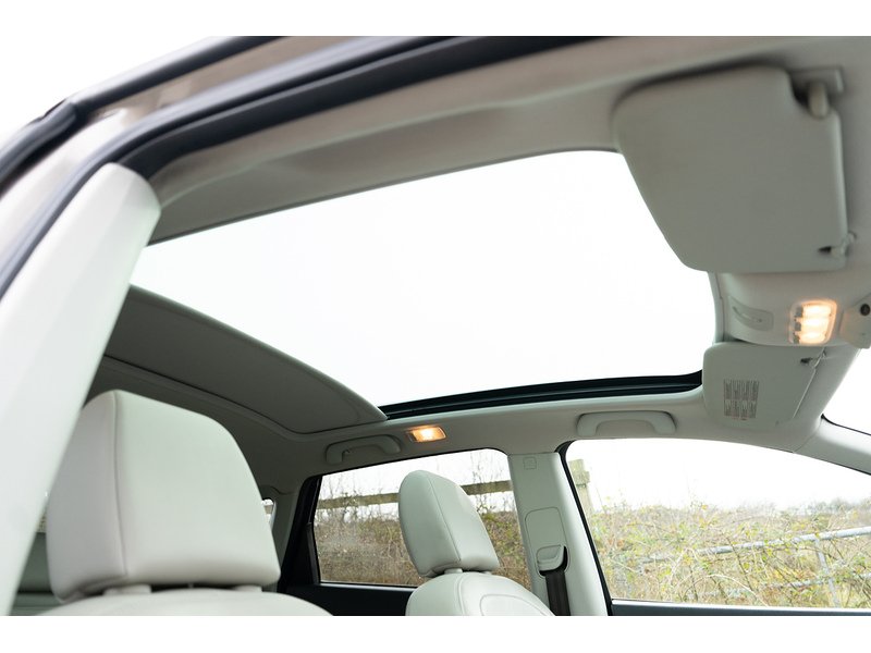 Nissan 2.0 dCi Tekna SUV 5dr Diesel Auto 4WD Euro 5 (150 ps)