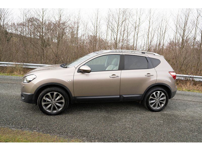 Nissan 2.0 dCi Tekna SUV 5dr Diesel Auto 4WD Euro 5 (150 ps)