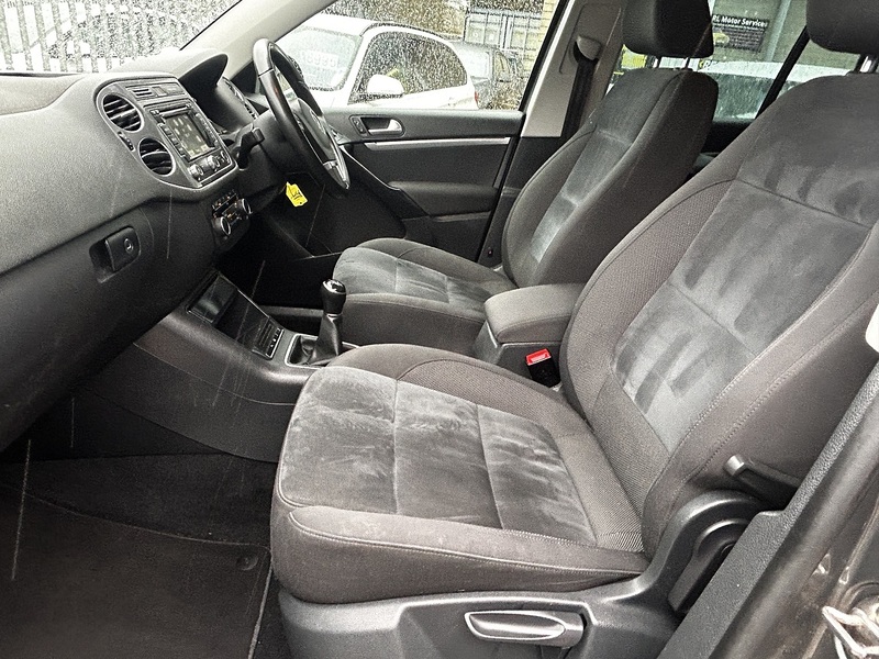 Volkswagen 2.0 TDI BlueMotion Tech Match SUV 5dr Diesel Manual 2WD Euro 5 (s/s) (140 ps)