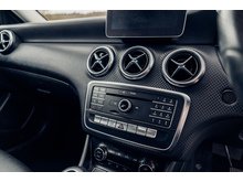 1.5 A180d Sport Hatchback 5dr Diesel Manual Euro 6 (s/s) (109 ps)